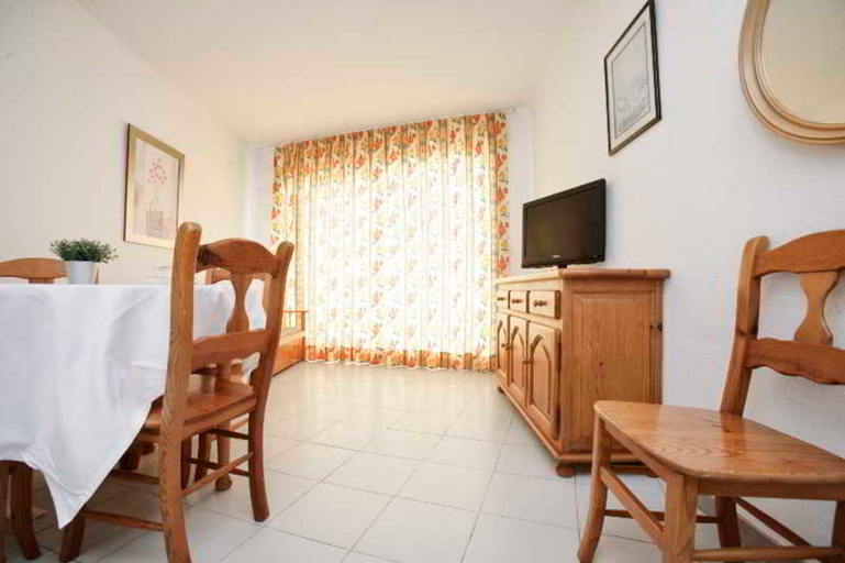 Bedroom 4, Port Gavina, Tarragona