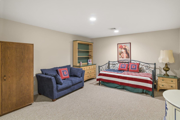 Bedroom 4, Americana at Topnotch Overlook, Lamoille
