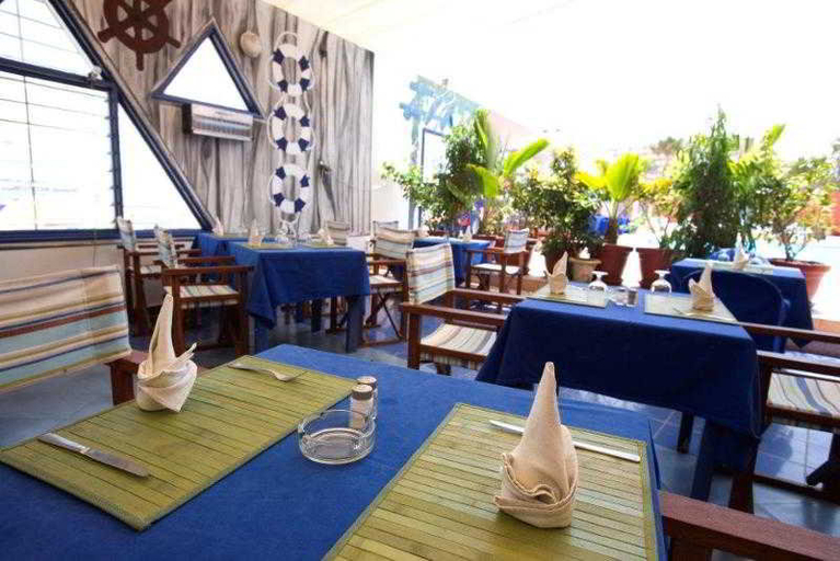 Public Area 3, La Madrague N'Gor, Dakar