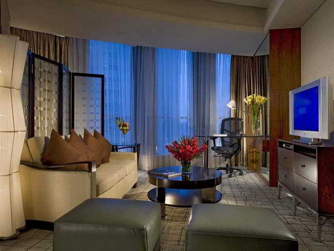 Bedroom 3, Sheraton Shanghai Hotel & Residences Pudong, Shanghai