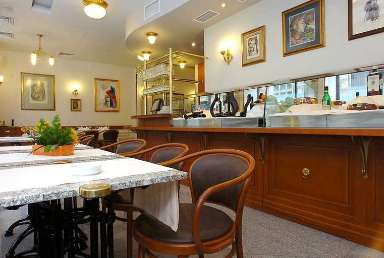 Food & Drinks 5, Arte Hotel, Stolichna