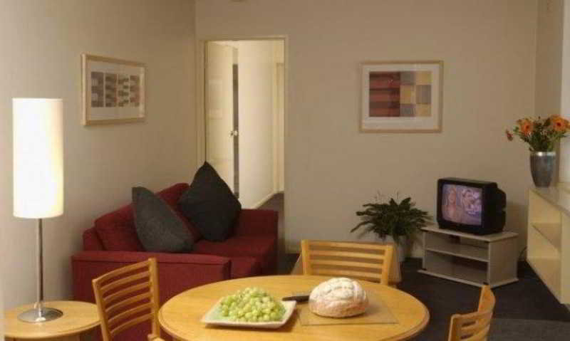 Bedroom 5, Davis Avenue Apartments, Melbourne