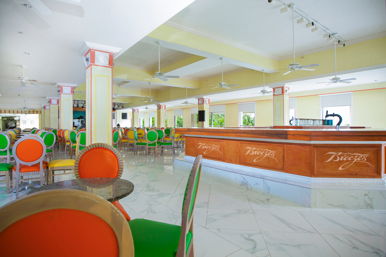 Public Area 2, Breezes Resort Bahamas All Inclusive