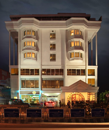 Exterior & Views 2, Hotel Abad Plaza, Ernakulam