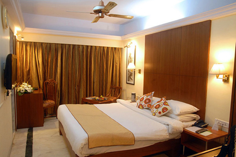 Bedroom 2, The Emerald Hotel & Services Apartments, Mumbai Suburban