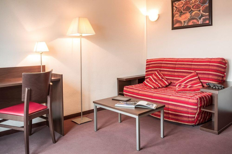 Bedroom 3, Appartéa Grenoble Alpexpo, Isère