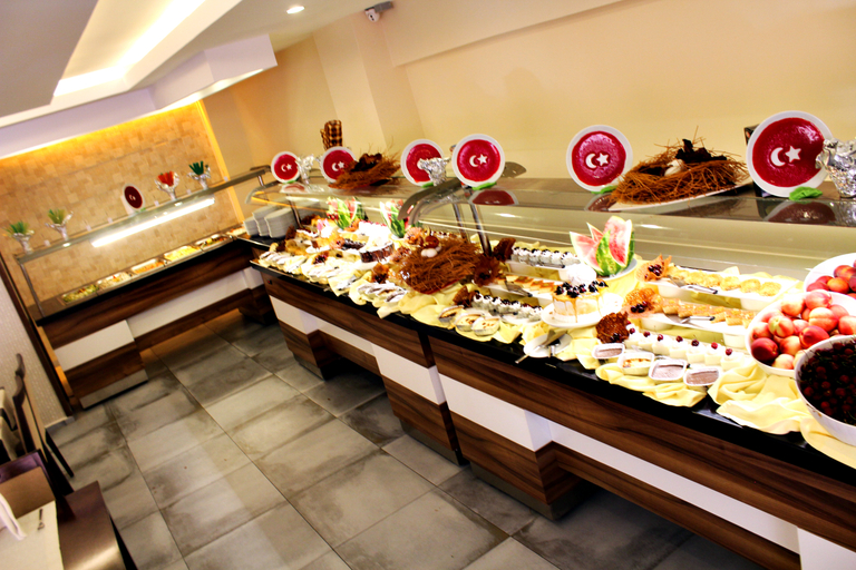 Food & Drinks 5, Sun Beach Park & SPA Side, Manavgat