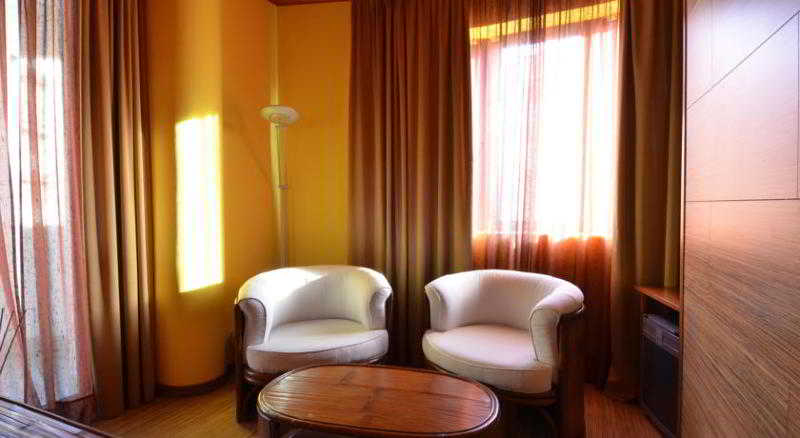 Bedroom 2, Welcome Hotel Legnano, Milano