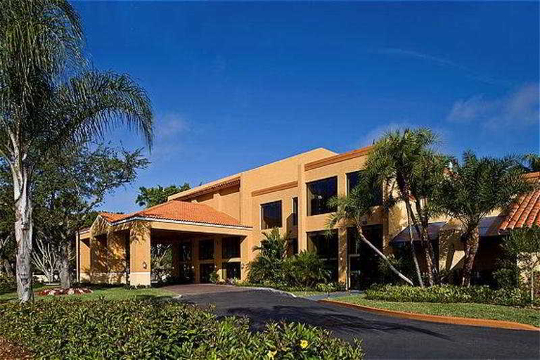 Exterior & Views 2, Courtyard by Marriott Bradenton Sarasota Riverfront, Manatee