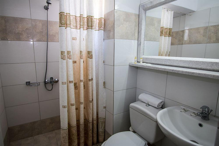 Bathroom 5, Petra Nera, South Aegean
