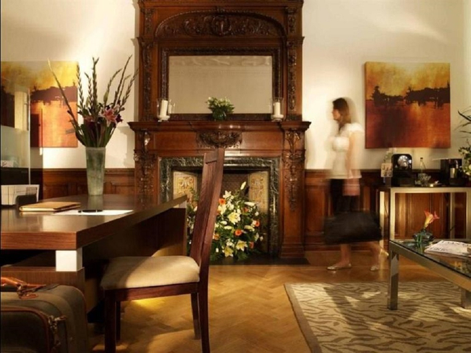 Public Area 5, The Cleveland Hotel, London