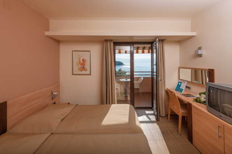 Bedroom 3, Maistra Select Petalon Resort, Vrsar