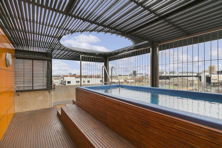 Sport & Beauty 1, The Soho Hotel, Adelaide
