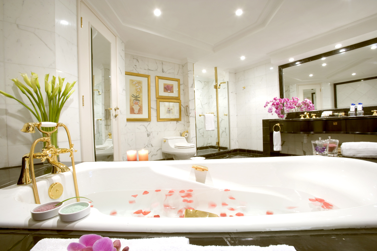 Bathroom 5, New Orient Landmark Hotel, Macao