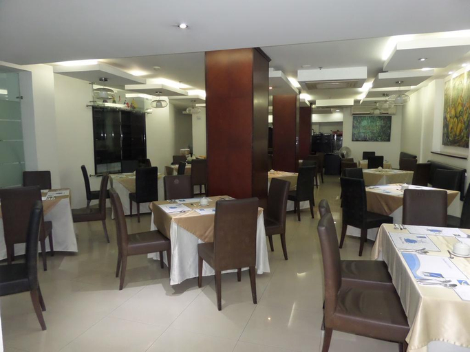 Food & Drinks 5, Plaza De Las Americas, Santiago de Cali