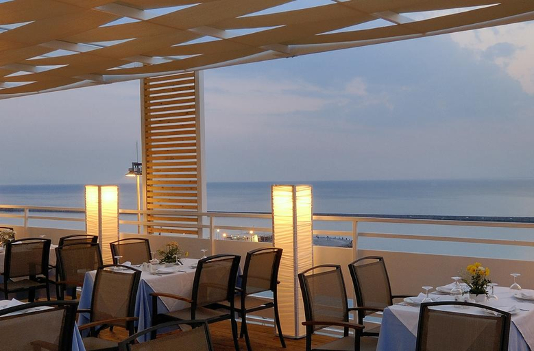Exterior & Views 2, Mercure Patras Astir, West Greece