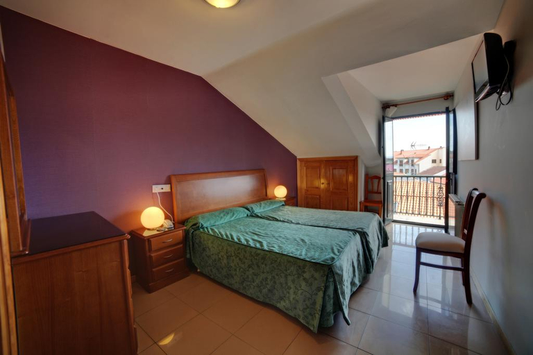 Bedroom 3, A Marina, Pontevedra