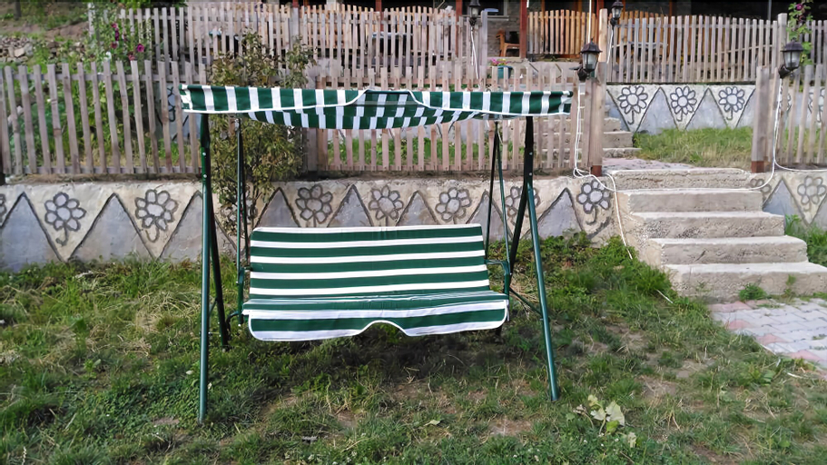 Lamazi Pansiyon, Borçka