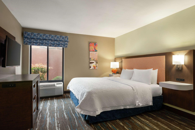 Bedroom 3, Hampton Inn Sedona, Yavapai