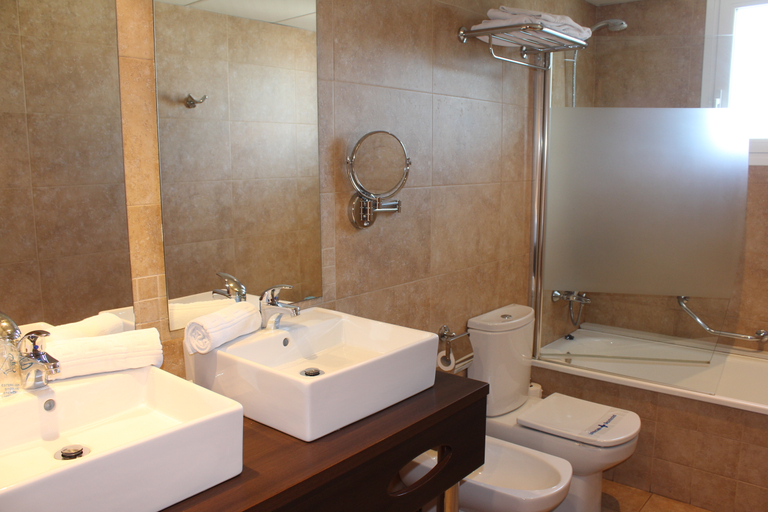 Bathroom, Puertomar, Castellón