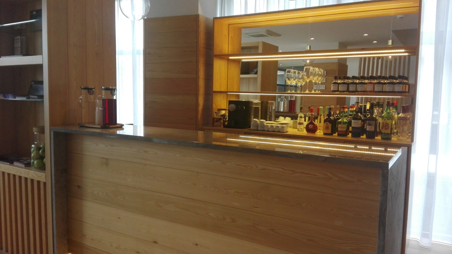 Public Area 2, ClipHotel Gaia Porto, Vila Nova de Gaia