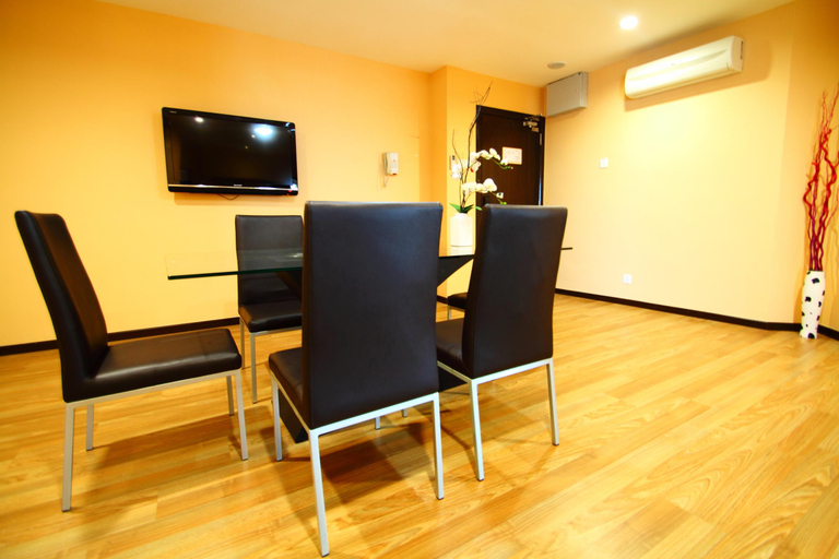 Dining Room 22