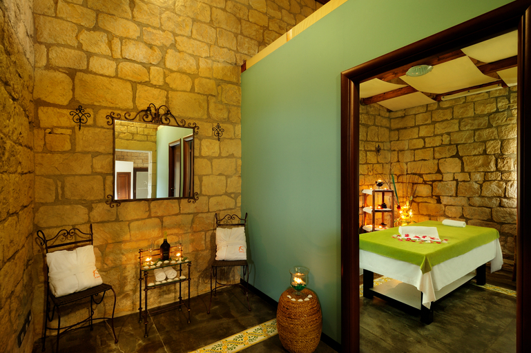 Bedroom 3, Kallikoros Hotel Spa and Resort, Syracuse
