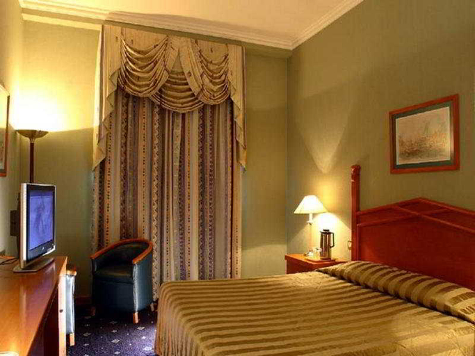 Bedroom 3, Seaview Hotel Bur Dubai, Dubai