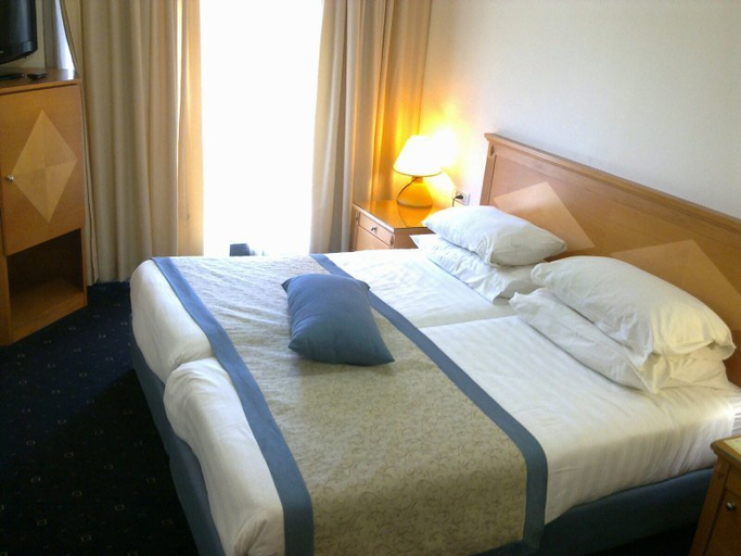 Bedroom, Armon Hayarkon