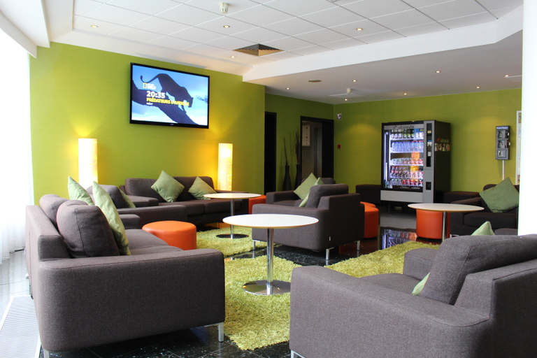 Public Area 2, Thon Brussels Airport, Vlaams Brabant