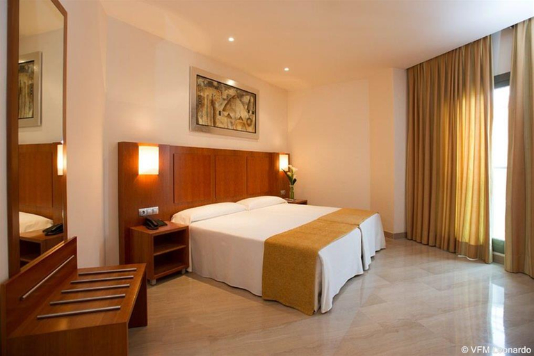 Bedroom 3, Leflet Valme, Sevilla