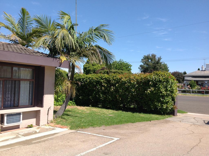 Exterior & Views 2, Bairnsdale Kansas City Motel, E. Gippsland - Bairnsdale