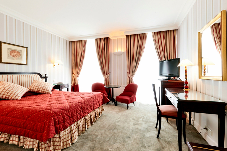 Bedroom 3, Golden Tulip Washington Opéra, Paris