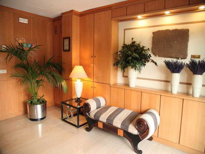 Public Area 3, Hotel Cesaraugusta, Zaragoza