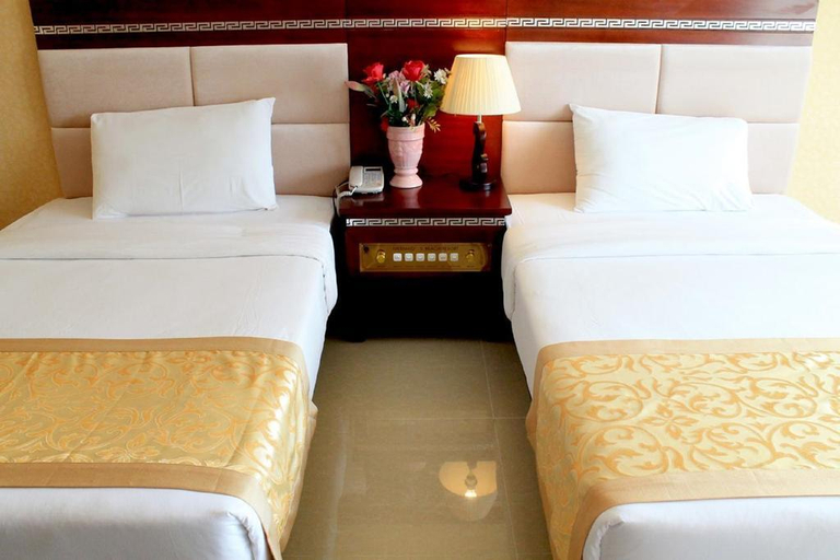 Bedroom 3, Dragon Beach Jomtien Hotel, Pattaya