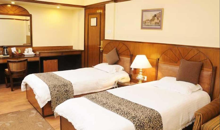 Lytton Hotel, Kolkata