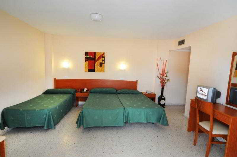 Bedroom 3, Rambla, Alicante