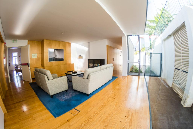 Public Area 3, Arts In Hotel Conde Carvalhal, Funchal