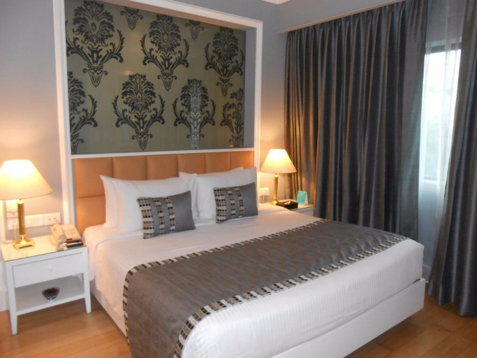 Bedroom 2, The Kenilworth, Kolkata