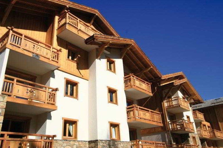 Exterior & Views 2, Résidence Lagrange Vacances le Hameau du Rocher Blanc, Hautes-Alpes