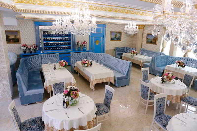 Public Area 2, Montecito Hotel, Stolichna