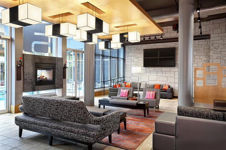 Public Area 4, Aloft by Marriott Montreal Airport, Montréal