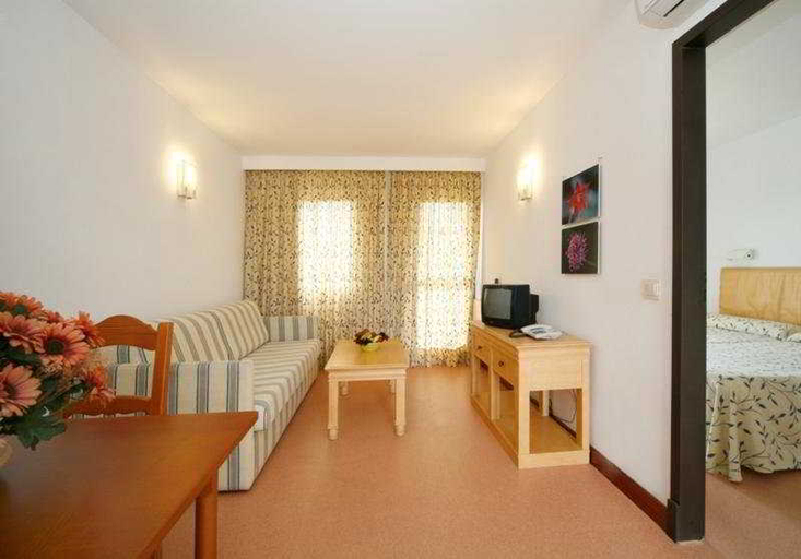 Bedroom 3, Jade, Baleares