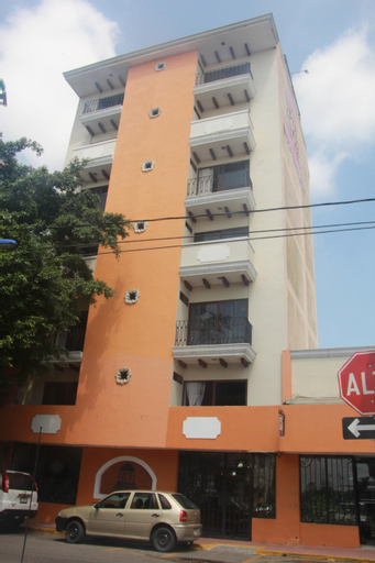 Hotel Plaza Independencia, Centro