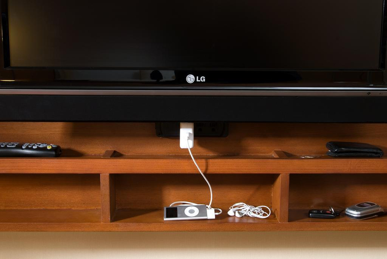 Exterior & Views 2, Four Points By Sheraton Newark, New Castle