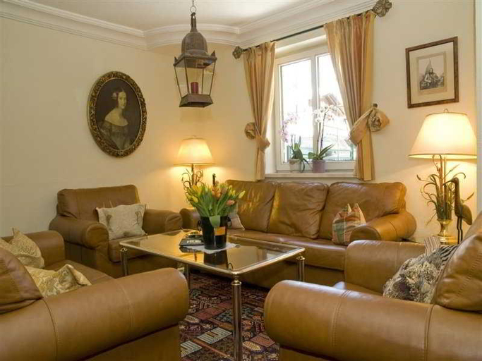 Public Area, Hotel Kertess, Landeck