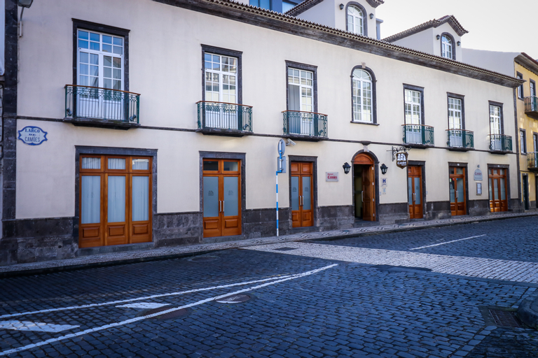 Exterior & Views 1, Camoes, Ponta Delgada