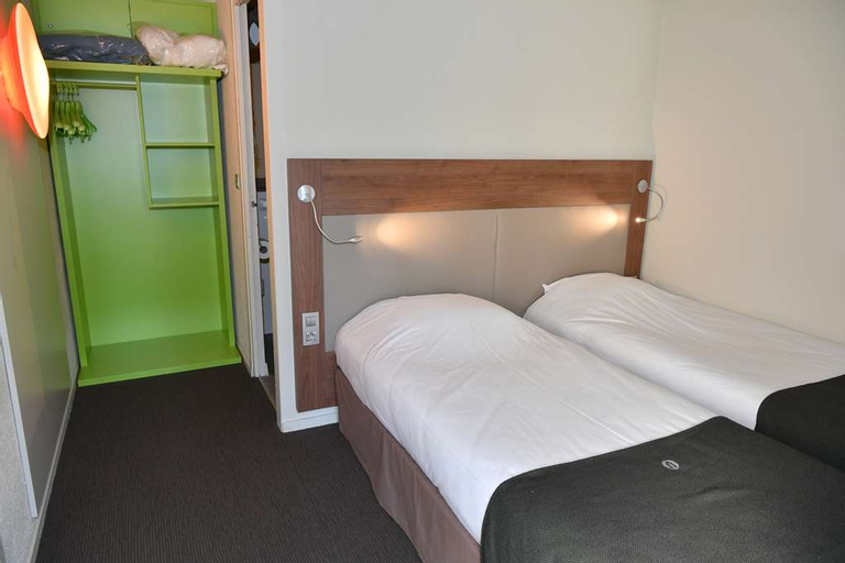 Bedroom 9