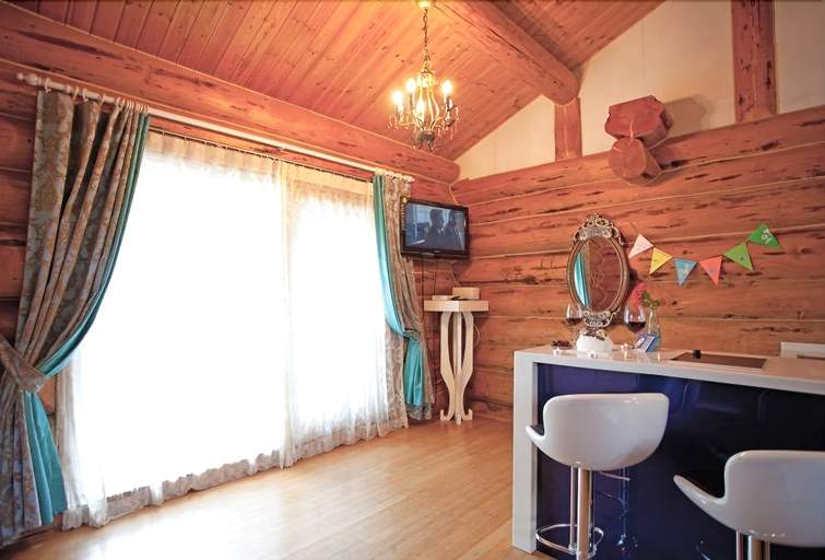 Others 4, Maru Pension, Gapyeong