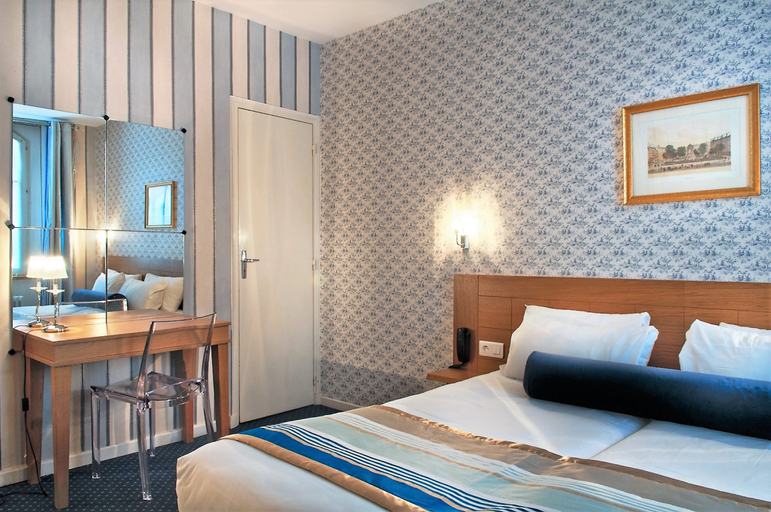 Bedroom 3, Hotel Romance Malesherbes by Patrick Hayat, Paris
